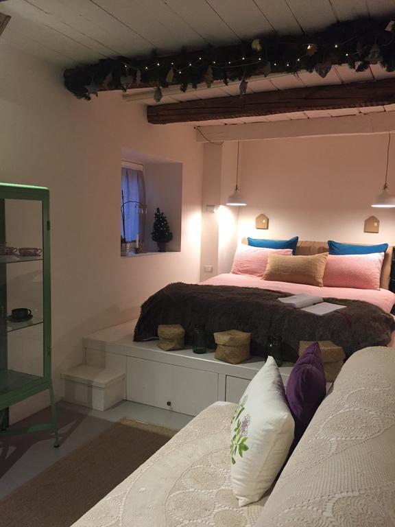 B&B Valle Spluga Il Pertugio Chiavenna Eksteriør billede
